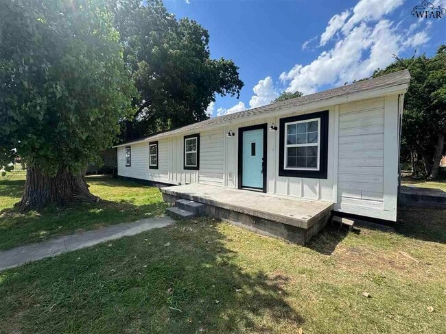 Building Photo - 106 E Williams Dr Rental