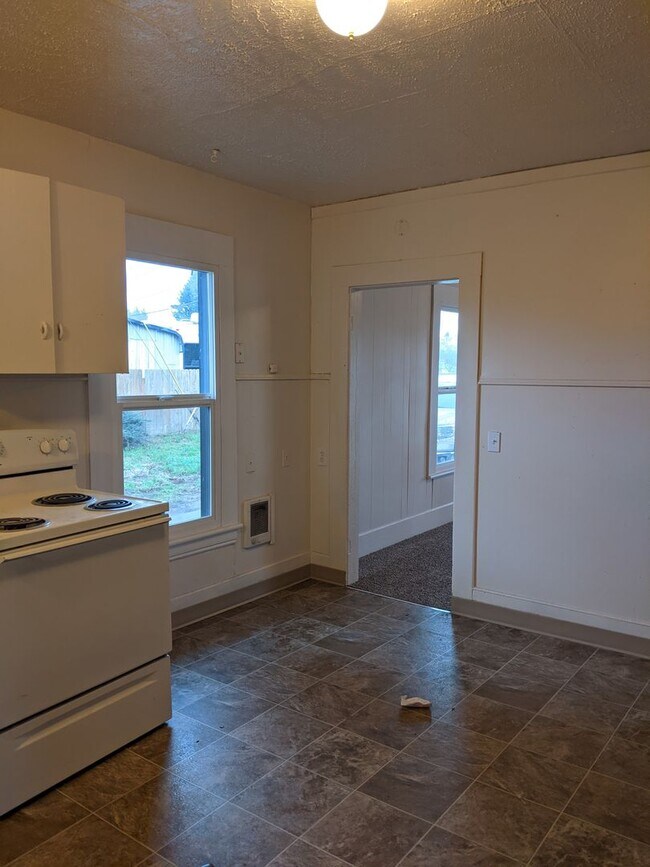 Photo - Newly Updated Santa Clara Neighborhood House