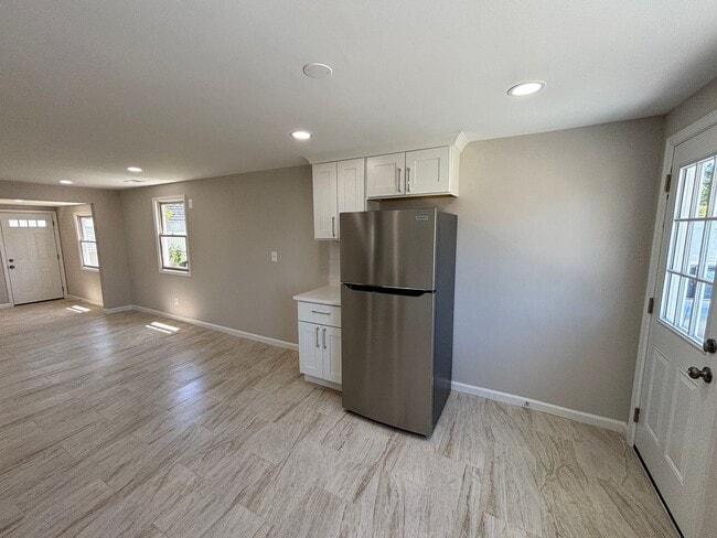 Photo - Single Family Home in Glen Burnie