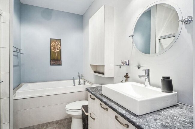 Photo - 11610 Vance Jackson Rd