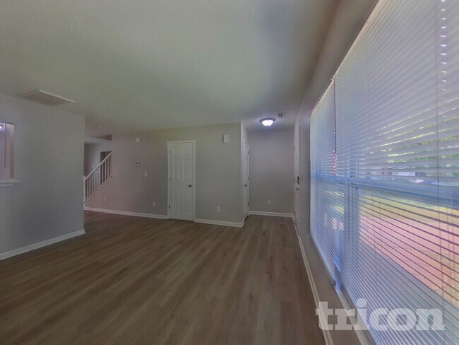 Photo - 412 Bent Leaf Ct