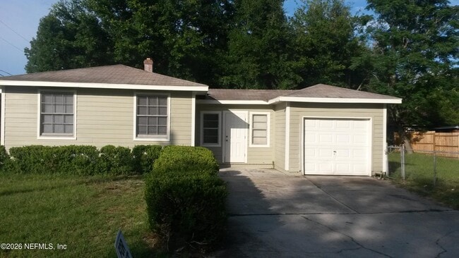 Photo - 1164 Maynard St
