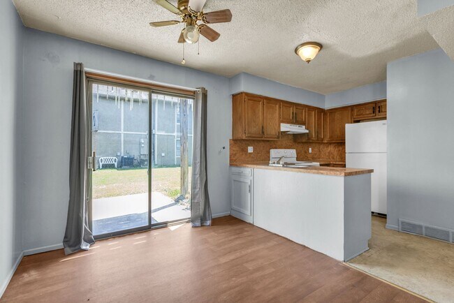 Photo - 8626 Lane Ave Unit A