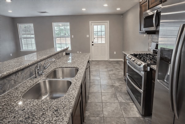 Photo - 2518 Staples St