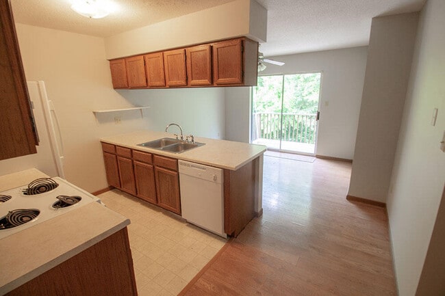 Photo - 1201 S Roseta Ave