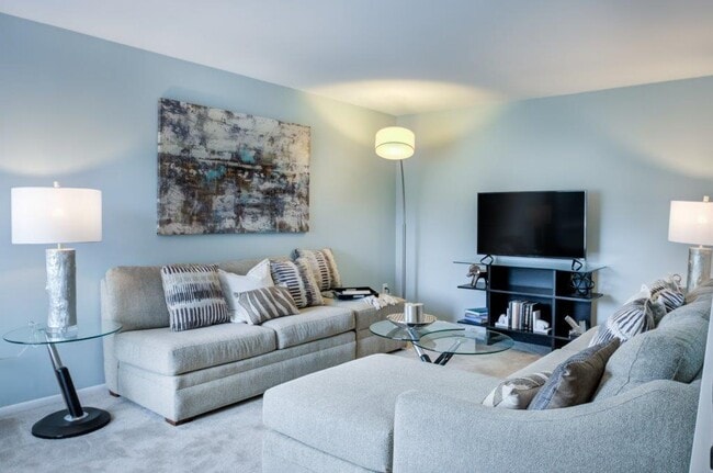 Photo - Montgomery Woods Townhomes