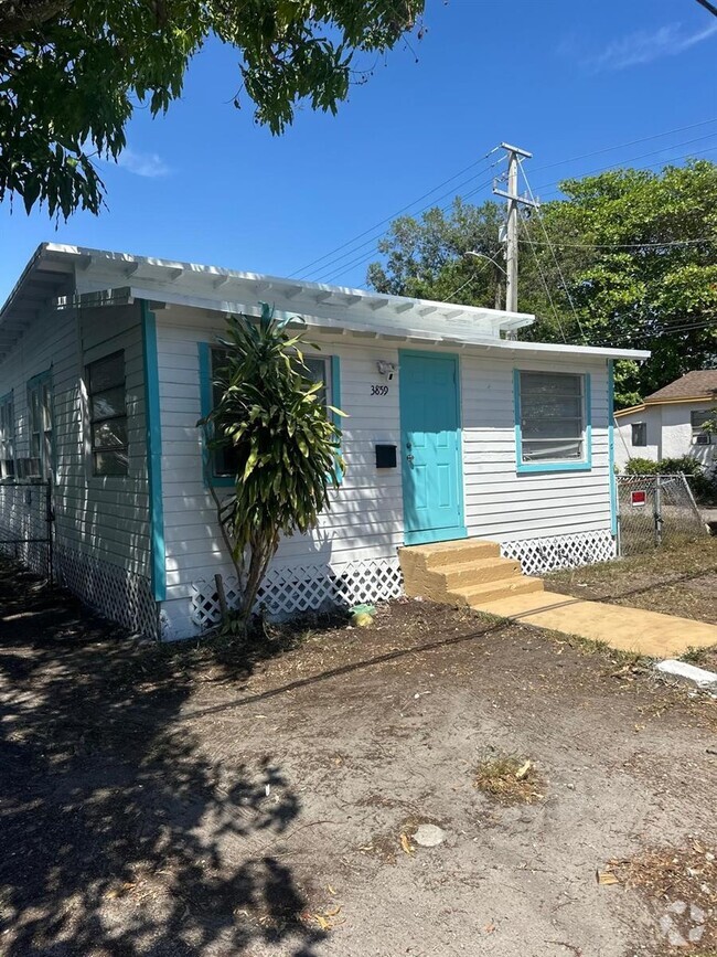 Building Photo - 3859 Washington Ave Rental