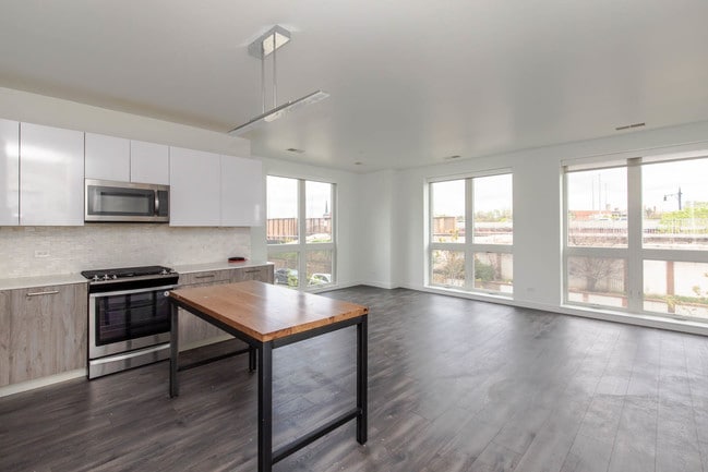 Photo - Centrum Old Irving