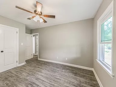 Photo - 697 Tom Read Dr