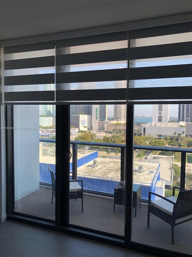 Photo - 1600 NE 1st Ave Unidad 1103