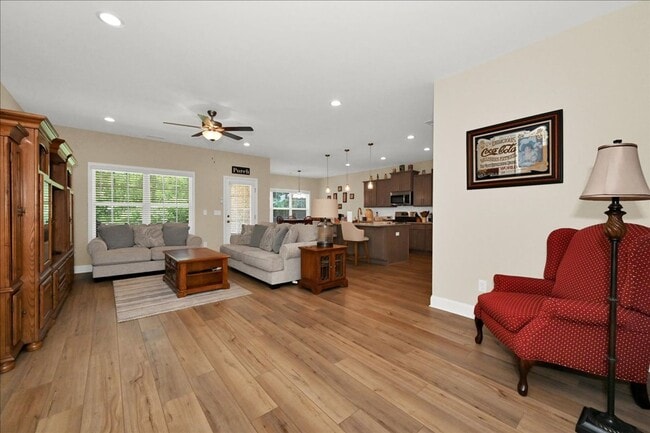 Photo - 3 Bedroom, 2 Bath brick home.