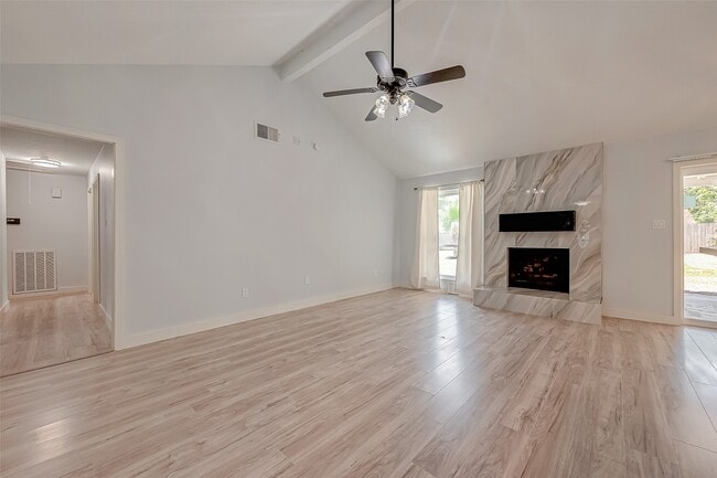 Building Photo - 22215 Cimarron Pkwy Rental