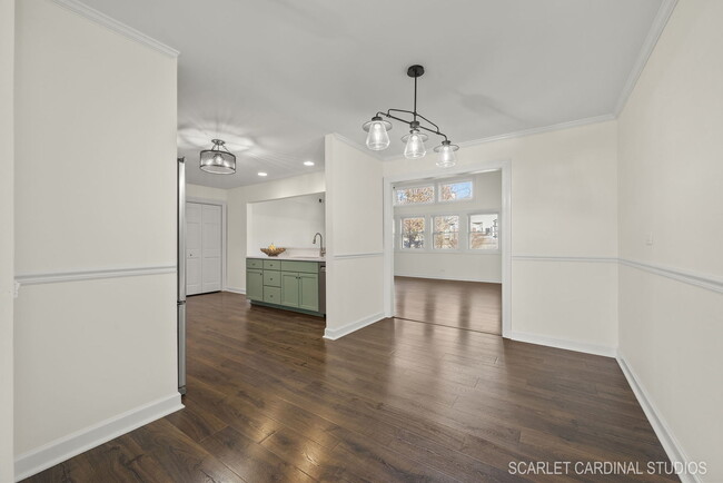 703 Wakeman Ave
