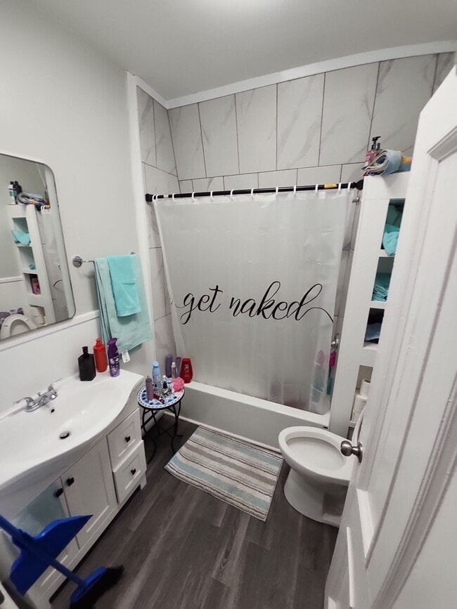 Photo - 114-114 Denoon St Unit 3