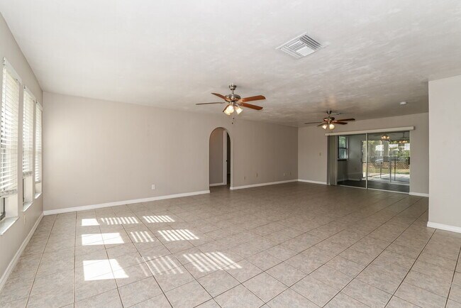 Photo - 1705 SE 8th Terrace