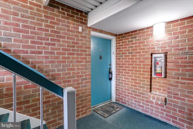 Photo - 11823 Breton Ct Unit 2B