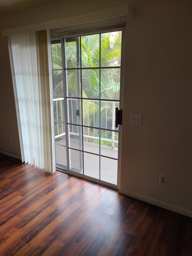 Photo - 645 Redondo Ave Unit 119