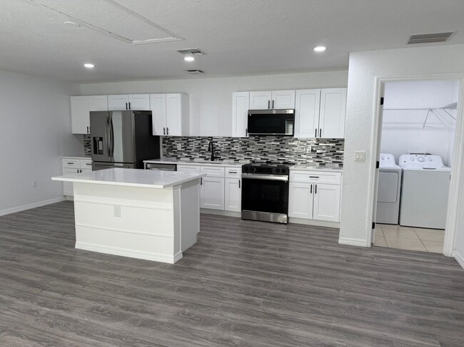 Photo - 12948 SW 62nd Street Rd