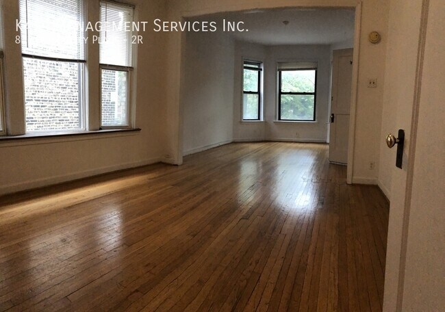 Photo - 836 W Bradley Pl Unidad 2R