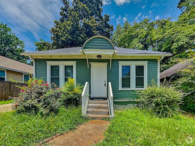 Building Photo - 2497 Lakewood Ave SW Rental