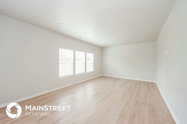 Photo - 17924 Cloverfield Wy