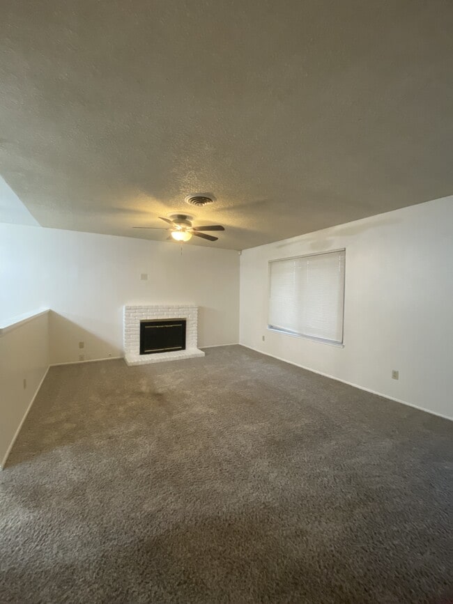 Photo - 2329 Foust St