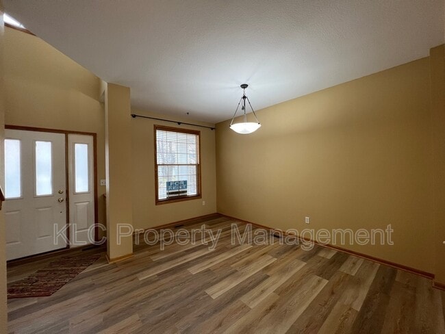 Photo - 7764 Beech Tree Ln