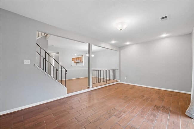 Photo - 14 Moon Maiden Ct
