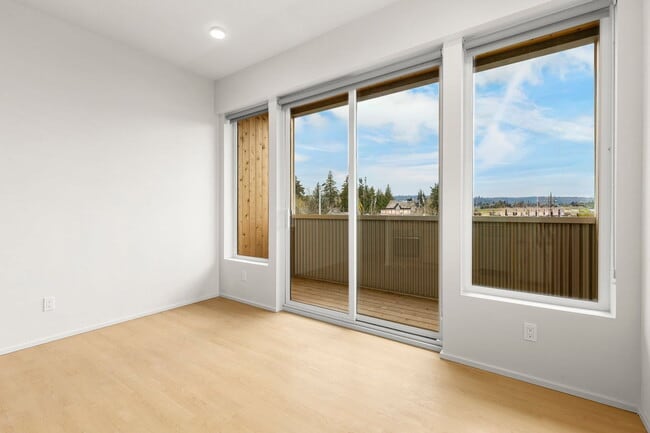Photo - 7480 N Delaware Ave Unit 204