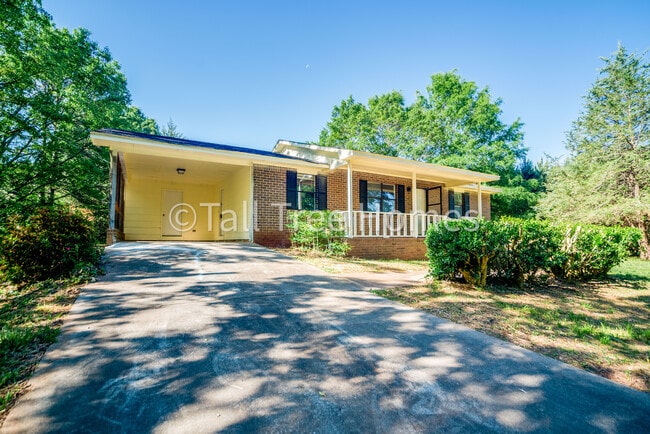 Photo - 325 Camp Ground Rd