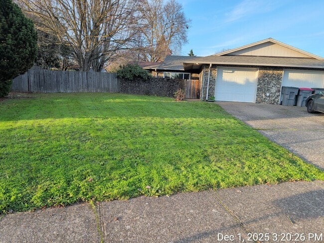 Building Photo - 665 NE 26th St Unit 665