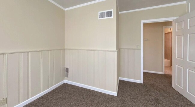 Photo - 3240 N Waynoka Cir