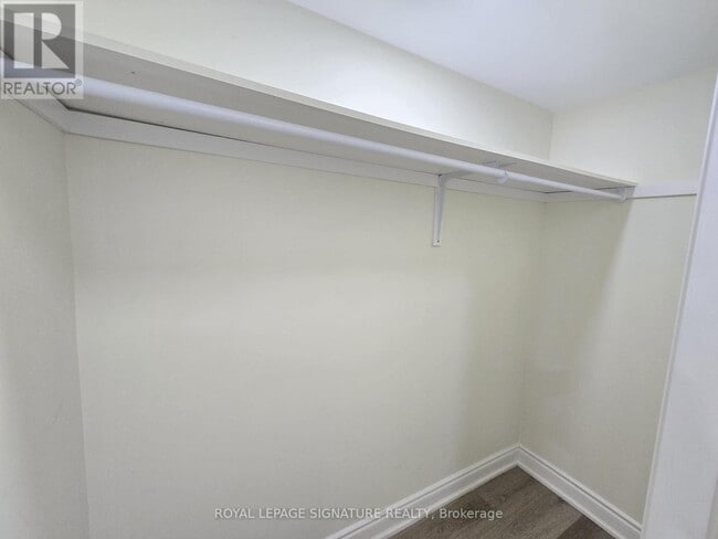 Photo - 68 Mullis Crescent