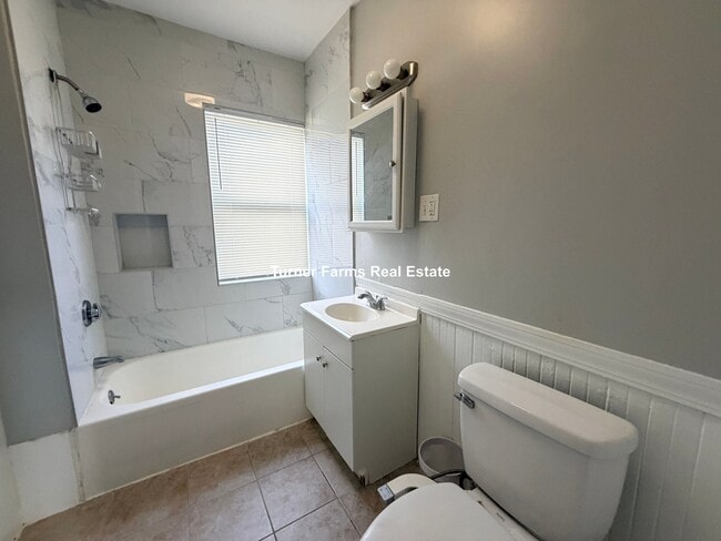Photo - 18 Perry St Unit 3