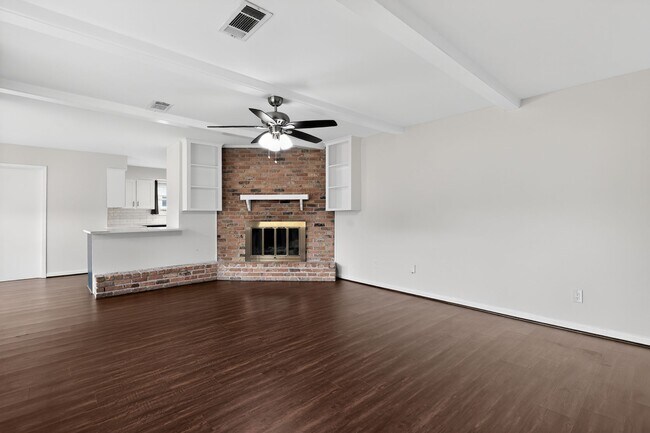 Photo - 6031 Rutherglenn Dr