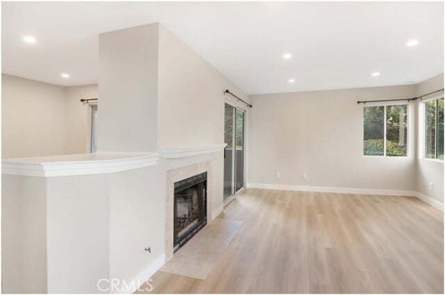 Building Photo - 64 Corniche Dr Unit A