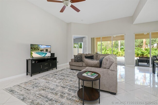 Photo - 8019 Nevis Pl