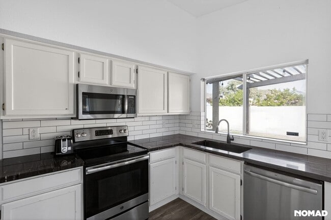 Photo - 4640 E Piedmont Rd