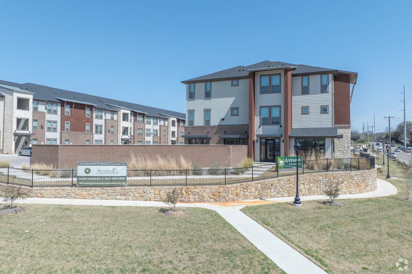 Avenue at Sycamore Park - Avenue at Sycamore Park