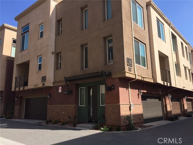 Building Photo - 422 W Rte 66 Unit 30 Rental