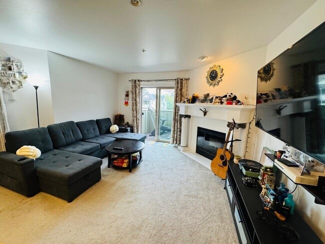 Photo - 3150 W Government Way Unit 407