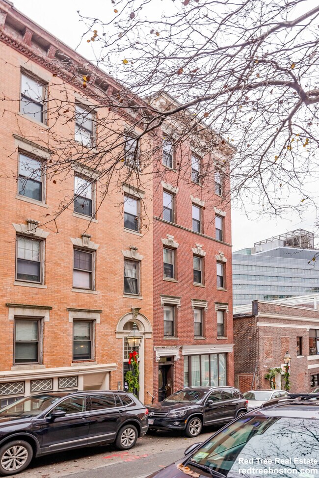 Photo - 5 Grove St Unit 2