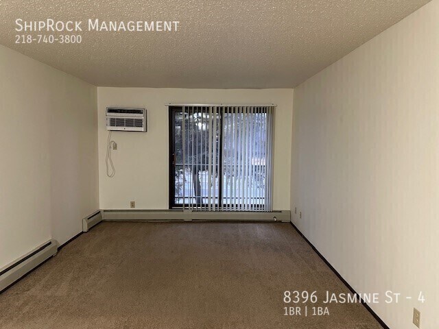 Photo - Meadowbrook Apartments 8388 #4 Unit 4