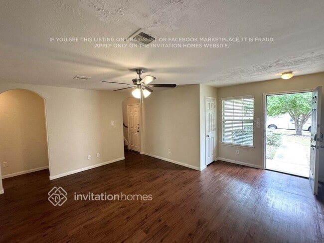 Photo - 18746 Dennington Dr