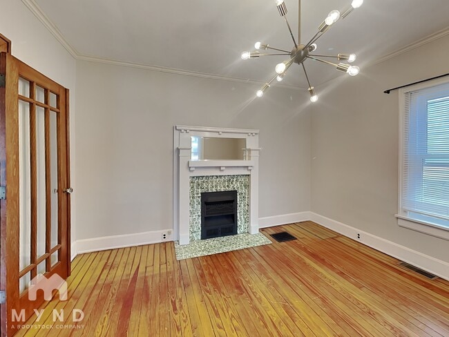 Photo - 215 Wilson Ave