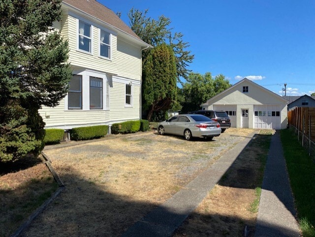 Lots of off-street parking - 1440 21st Ave