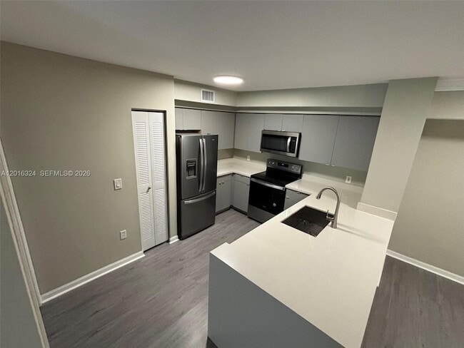 Photo - 1900 Van Buren St Unit 201
