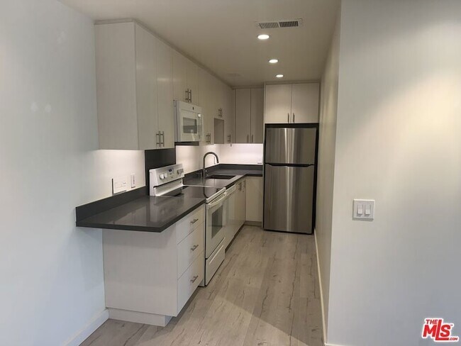 Photo - 2857 N Los Felices Rd