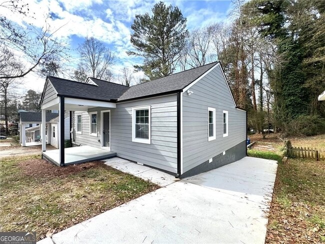 Photo - 1271 Lorenzo Dr SW