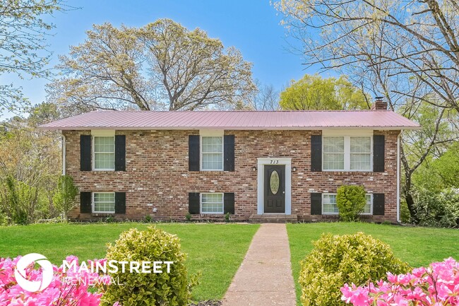 Building Photo - 713 W Meadecrest Dr Rental